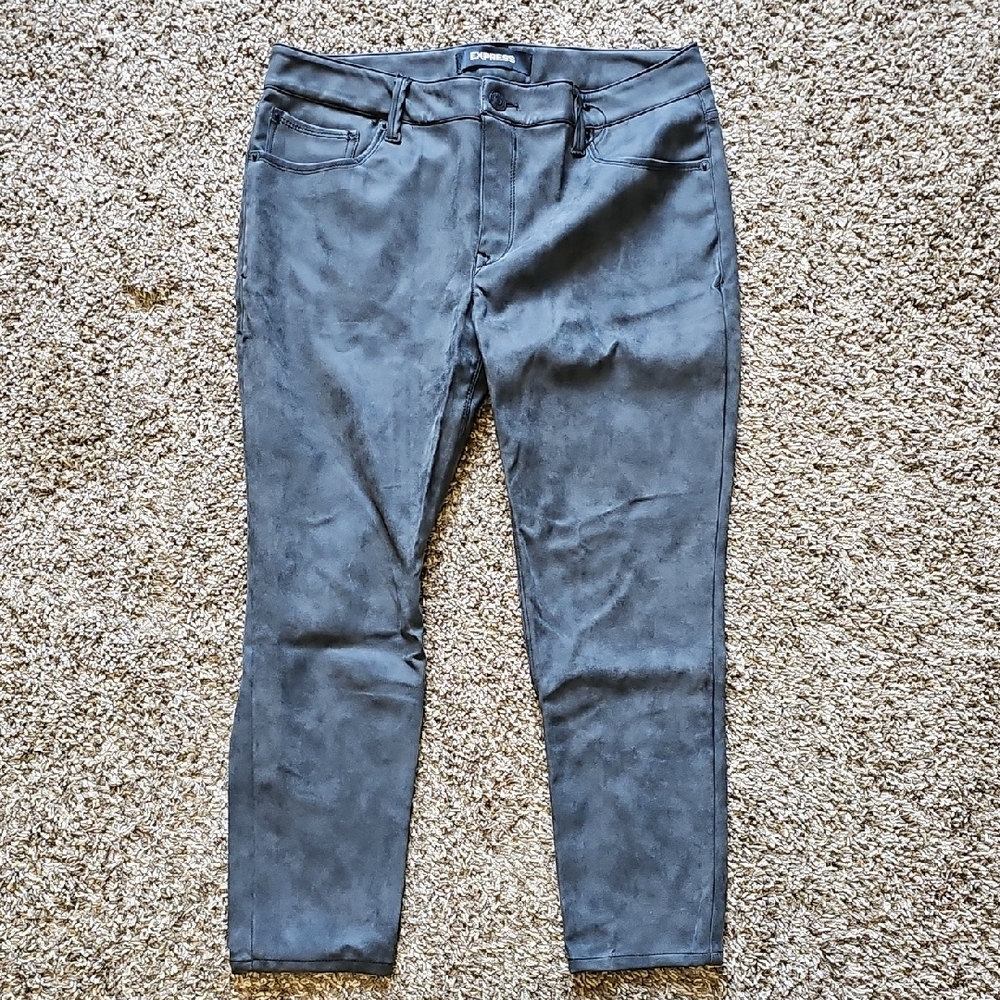 NWOT Express Women's Charcoal Faux Leather Jeans Size 12 Short
